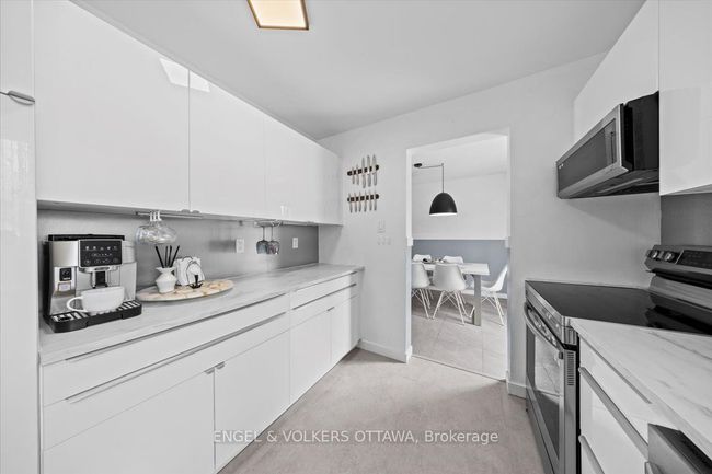 1456 Prestone Dr, House other with 3 bedrooms, 2 bathrooms and 2 parking in Orléans ON | Image 17