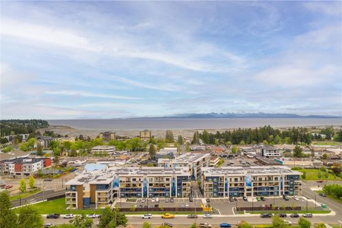 212-140 Jensen Ave W, Parksville, BC, V9P0H7 | Card Image