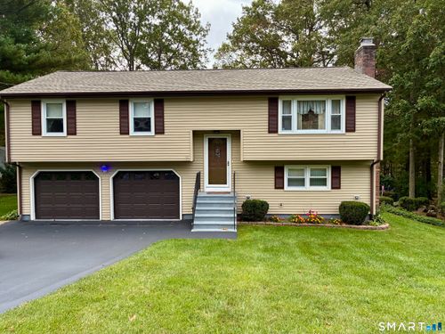 60 Nutmeg Rd, Bristol, CT, 06010-2686 | Card Image