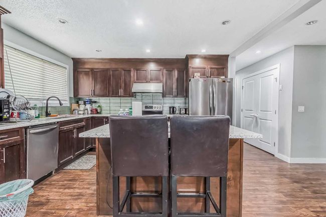 108 Whiteram Close Ne, Home with 6 bedrooms, 3 bathrooms and 2 parking in Calgary AB | Image 9