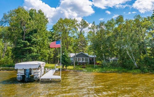 9308 Loon Ln, Pequot Lakes, MN, 56472-3239 | Card Image