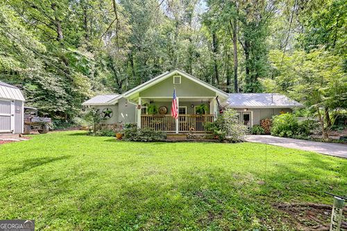 189 Elm Ln, Rabun Gap, GA, 30568-3511 | Card Image