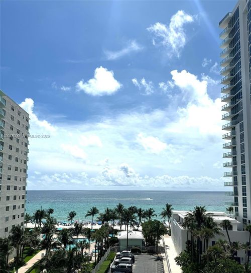 7o-3901 S Ocean Dr, Hollywood, FL, 33019-3022 | Card Image