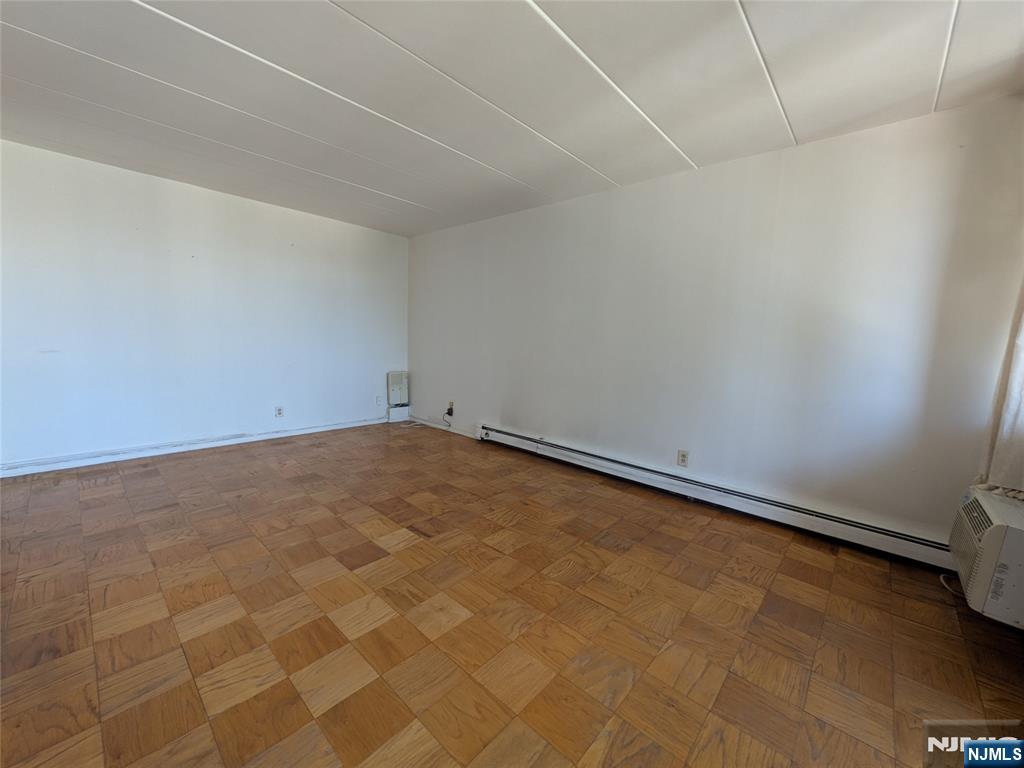 Residential Lease in Cliffside Park 4