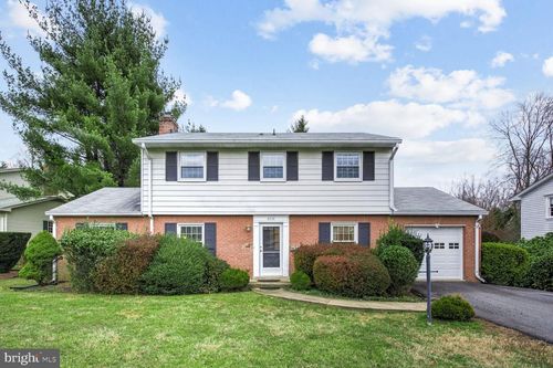 6536 Divine St, MCLEAN, VA, 22101-4623 | Card Image