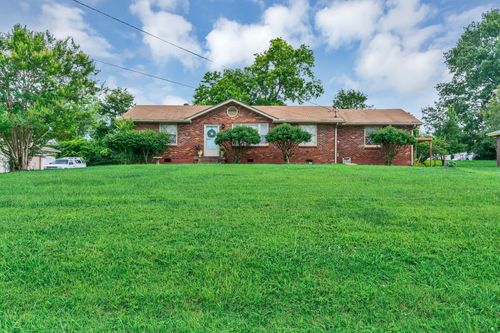 113 Leota Dr, Hendersonville, TN, 37075-4723 | Card Image