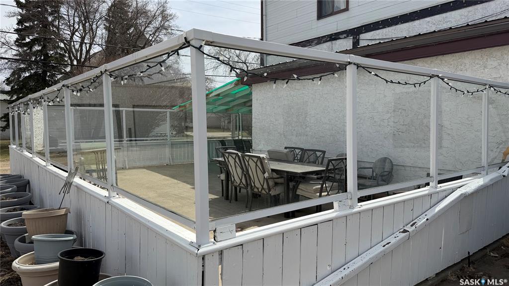 Commercial Sale in Wilkie 5