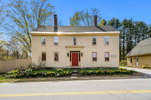 324 Stark Hwy N, Dunbarton, NH, 03046-4714 | Card Image