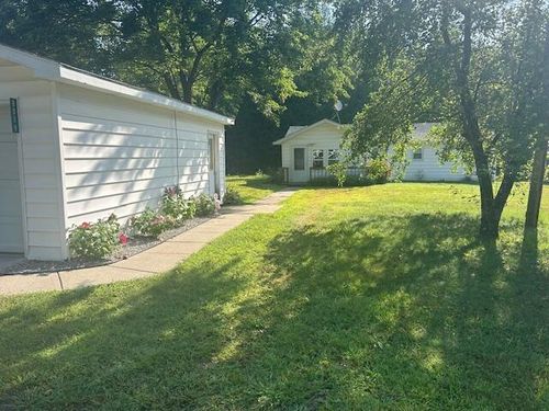 8039 Riley Rd, Farwell, MI, 48622-9730 | Card Image