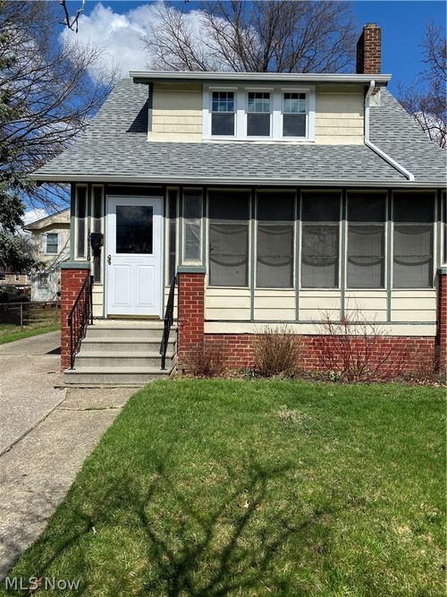12116 Longmead Ave, Cleveland, OH, 44135-3052 | Card Image