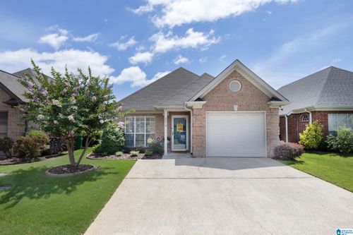 3073 Summit Dr, FULTONDALE, AL, 35068-6012 | Card Image