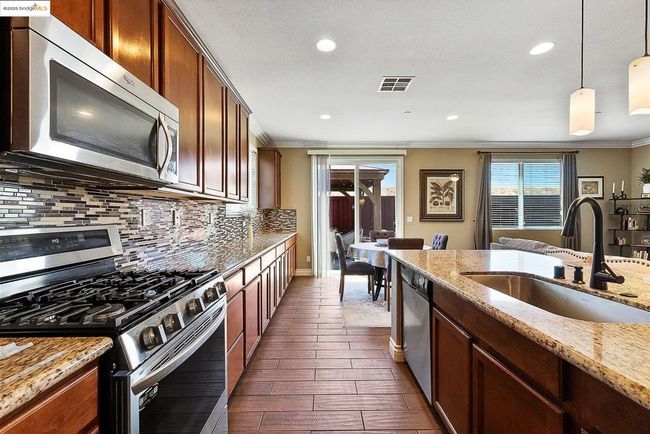 1525 Sycamore Dr, House other with 4 bedrooms, 2 bathrooms and 2 parking in Oakley CA | Image 31