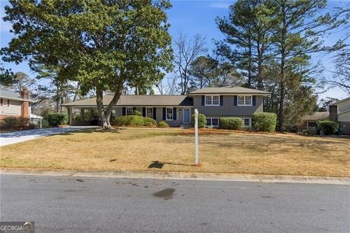 3055 Saint Helena Dr, Tucker, GA, 30084-2228 | Card Image