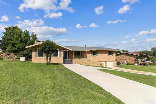 8870 Thunderbird Dr, Pensacola, FL, 32514-5661 | Card Image