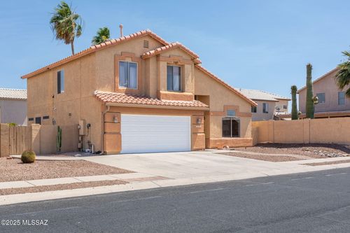 7055 W Deserama Dr, Tucson, AZ, 85743-1208 | Card Image