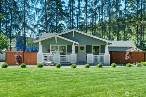 15 Maple Leaf St, Raymond, WA, 98577-9593 | Card Image
