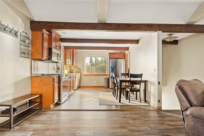 29230 Lakeview Ln, House other with 3 bedrooms, 3 bathrooms and null parking in Cedar Glen CA | Image 6