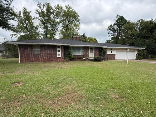 201 Nw Rose Ln, Stigler, OK, 74462-1679 | Card Image