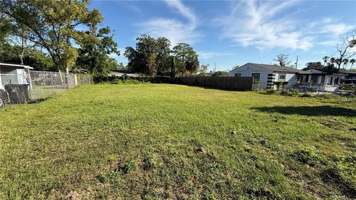 19-2831 W Livingston St, ORLANDO, FL, 32805-1129 | Card Image