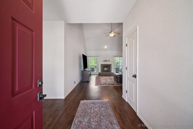 2708 W Oakland St, House other with 3 bedrooms, 2 bathrooms and null parking in Broken Arrow OK | Image 4