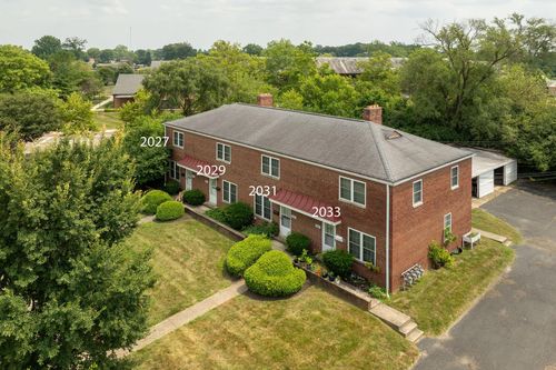 2027-2033-2027 Ridgeview Rd, Upper Arlington, OH, 43221-2703 | Card Image