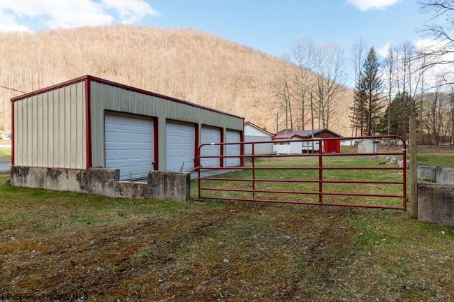 3030 Bergoo Rd, Home with 0 bedrooms, 1 bathrooms and null parking in Webster Springs WV | Image 35