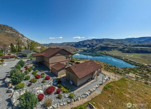 525 Columbia View Rd, Chelan, WA, 98816-3019 | Card Image