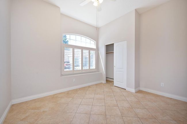 12040 Gold Arbor Ln, House other with 3 bedrooms, 2 bathrooms and null parking in Gold River CA | Image 15