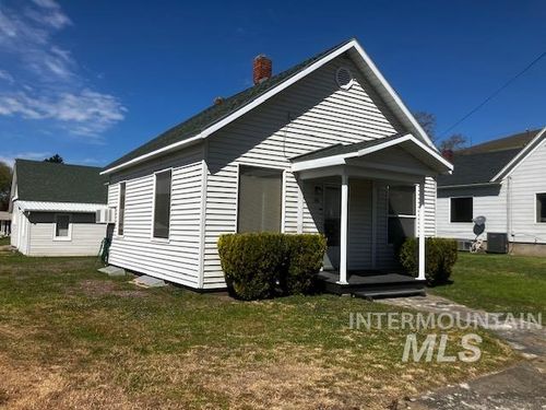 90 15th Street, Pomeroy, WA, 99347 | Card Image