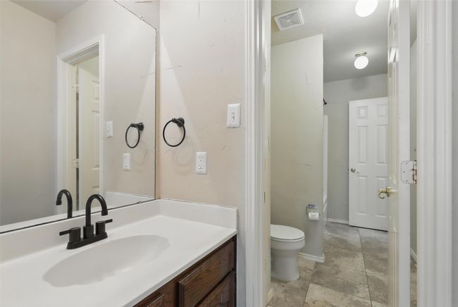 Jack & Jill Bath Upstairs | Image 34