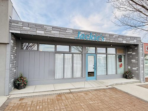 5124 51 St, Drayton Valley, AB, T7A1E1 | Card Image