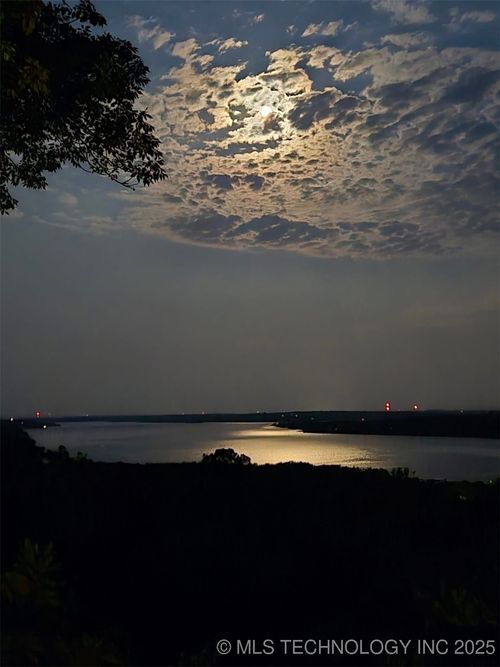 13235 Red Bud Dr, Hulbert, OK, 74441 | Card Image