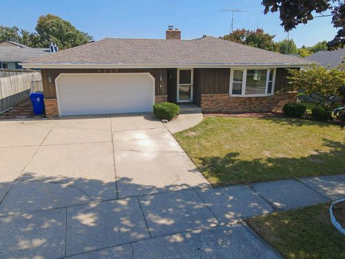 4005 53rd Ave, Kenosha, WI, 53144-1818 | Card Image