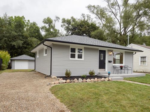 180 Woodlawn Ave N, Battle Creek, MI, 49037-1542 | Card Image