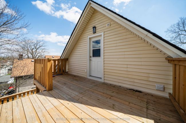 4749 Epworth Cir, House other with 4 bedrooms, 3 bathrooms and 4 parking in Niagara Falls ON | Image 42