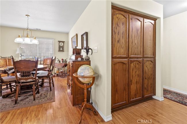 Living Room | Image 16