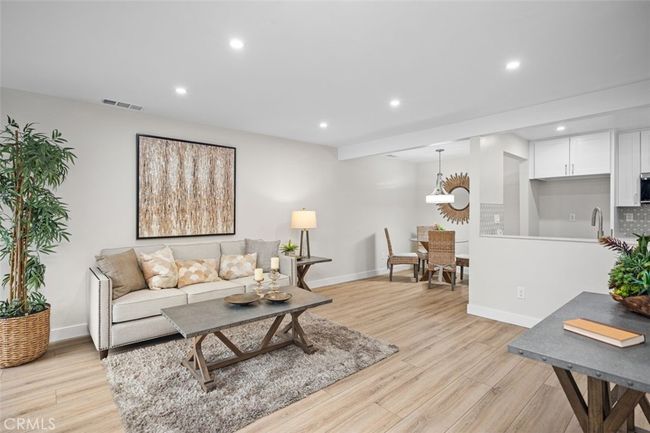 UNIT-77 - 25761 Le Parc, Condo with 1 bedrooms, 2 bathrooms and 2 parking in Lake Forest CA | Image 7
