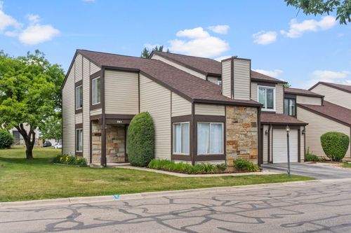 761 Colorado Ct, Carol Stream, IL, 60188-9214 | Card Image
