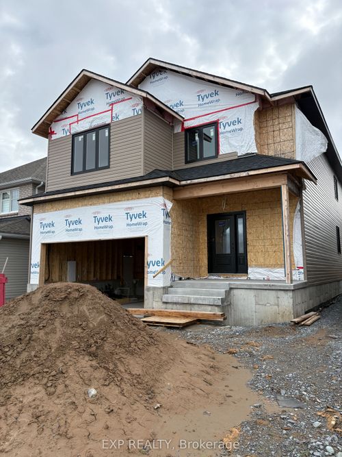 1116 Woodhaven Dr, Kingston, ON, K7P0R7 | Card Image