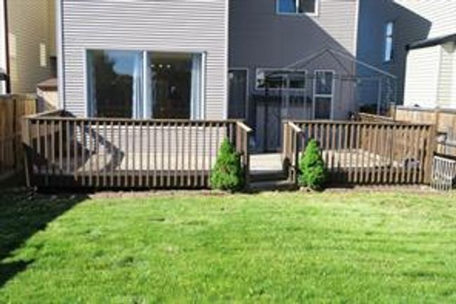 384 New Brighton Dr Se, House detached with 4 bedrooms, 3 bathrooms and 4 parking in Calgary AB | Image 26