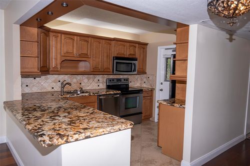 apt-310-3150 N Course Ln, Pompano Beach, FL, 33069-5413 | Card Image