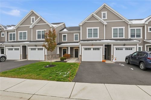 1195 Marina Pkwy, Macedon, NY, 14502 | Card Image
