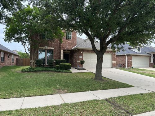 2820 Cascade Cove Dr, Little Elm, TX, 75068-7606 | Card Image
