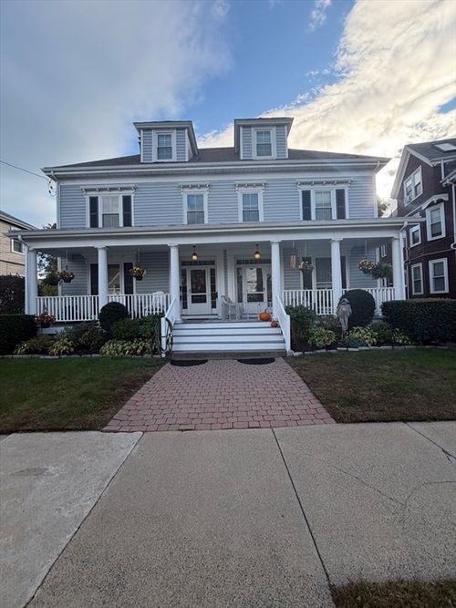 1b-37 Basset St, Lynn, MA, 01902-2550 | Card Image