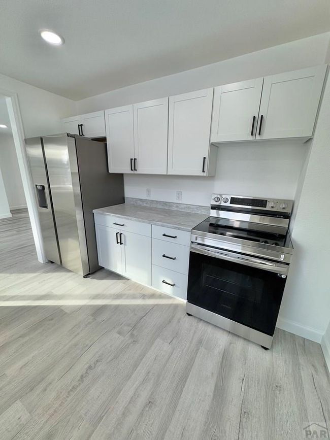 433 Grove Ave, House other with 5 bedrooms, 2 bathrooms and 2 parking in Las Animas CO | Image 9