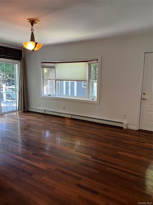 60 Pine St, Cold Spring, NY, 10516-1528 | Card Image