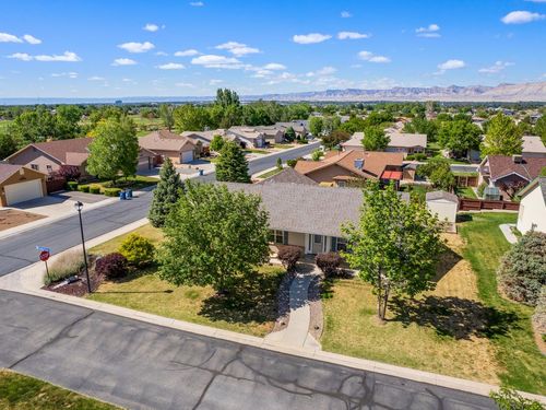 208 Chipeta Pines Ct, Grand Junction, CO, 81503-2336 | Card Image