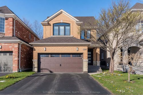 3841 Quiet Creek Dr, Mississauga, ON, L5M8B1 | Card Image
