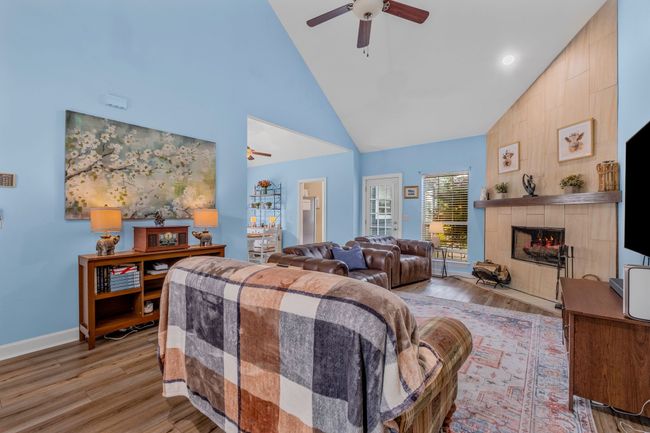 306 S Cameron Ct, House other with 3 bedrooms, 2 bathrooms and 4 parking in Hermitage TN | Image 9