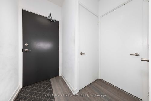 416-5180 Yonge St, North York, ON, M2N0K5 | Card Image